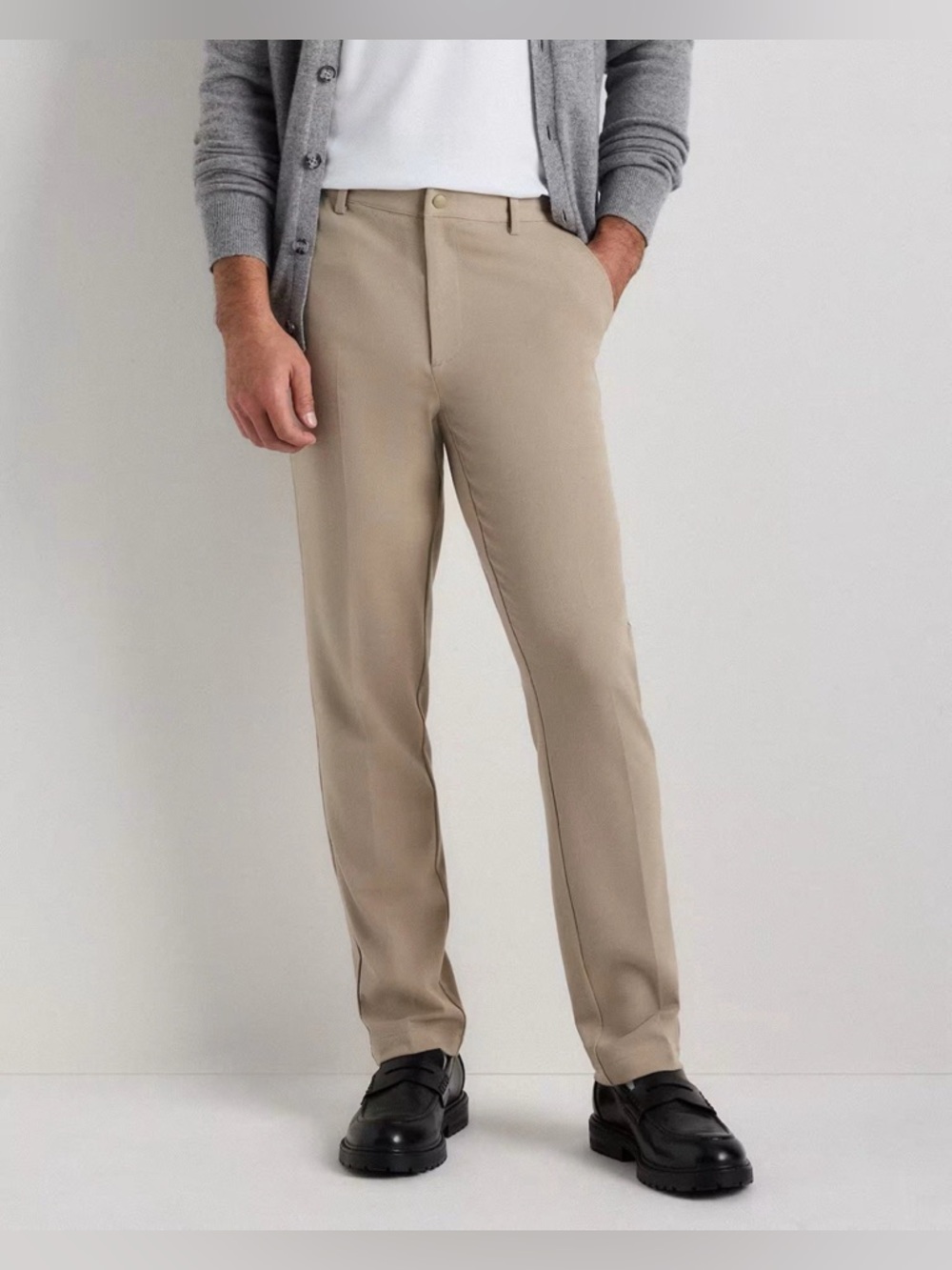 Quince Ultra Stretch 24/7 Smart Athletic Tapered Chino Pants Sand Dune 36W x 32L